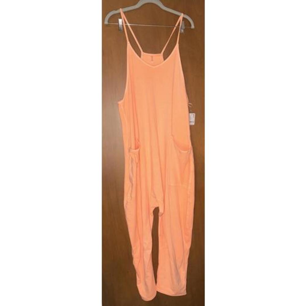 NWT Free People Movement HotShot Body Romper peach Women M Workout  Fall $79